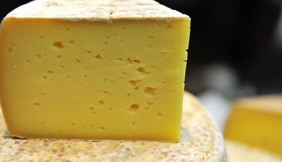 как сохранить сыр в холодильнике свежим долго