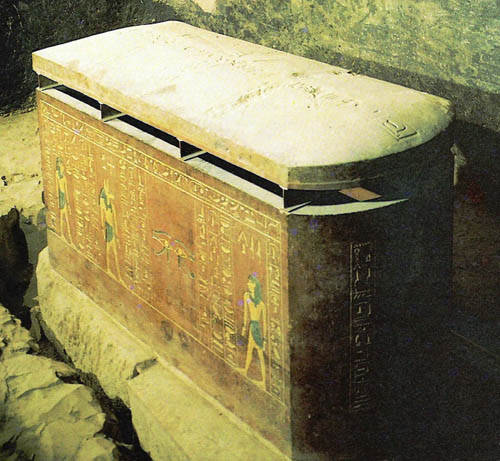 Саркофаг в форме ящика из Долины царей