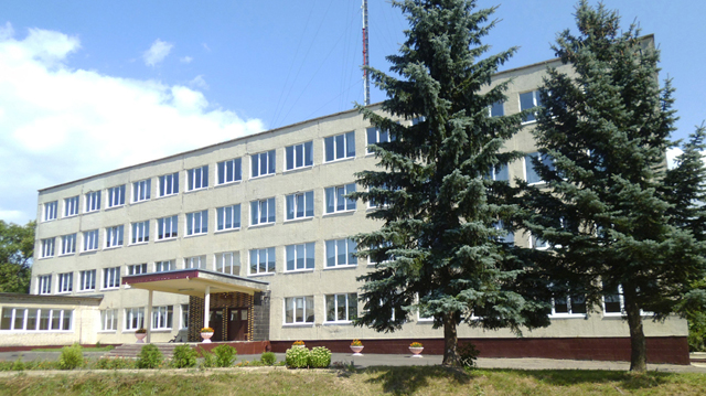 Здание Смиловичского аграрного колледжа