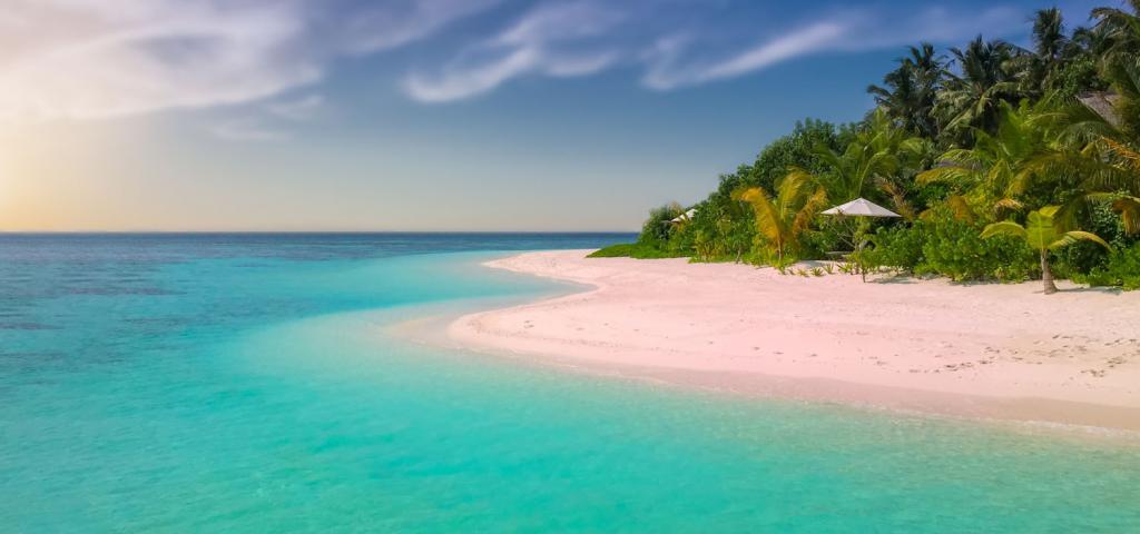 море на Багамах