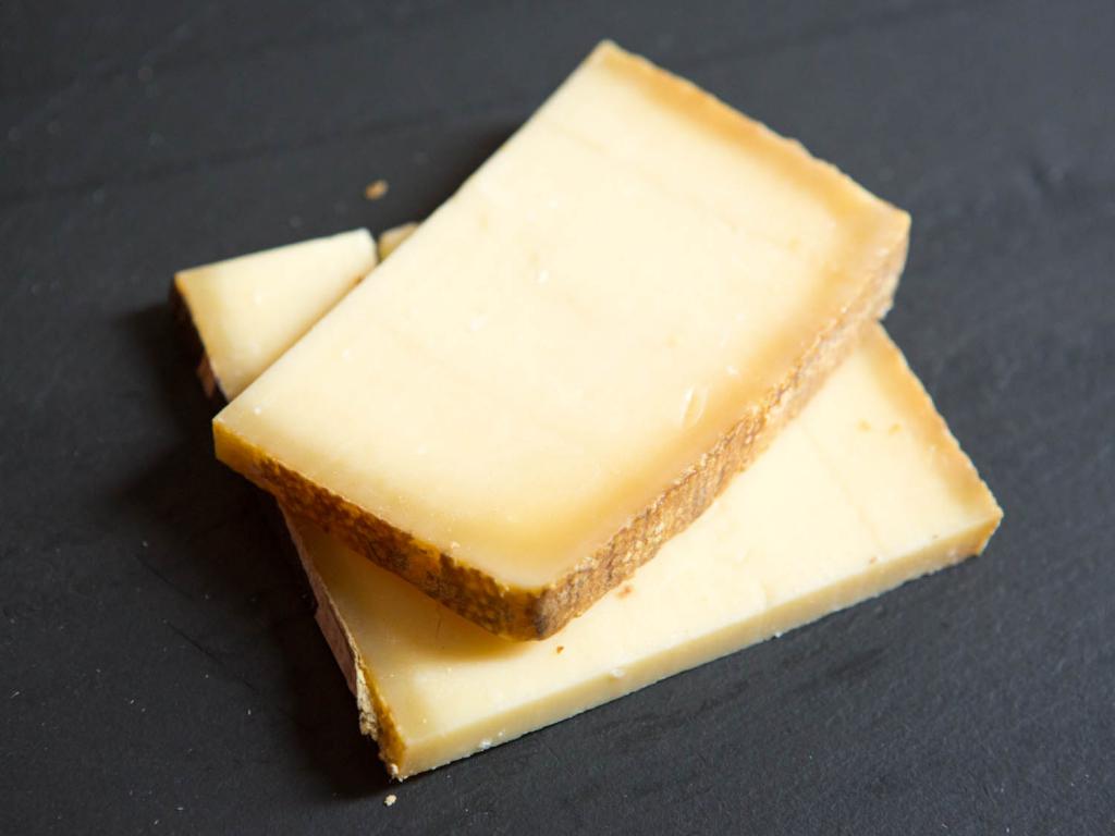 швейцарский сыр