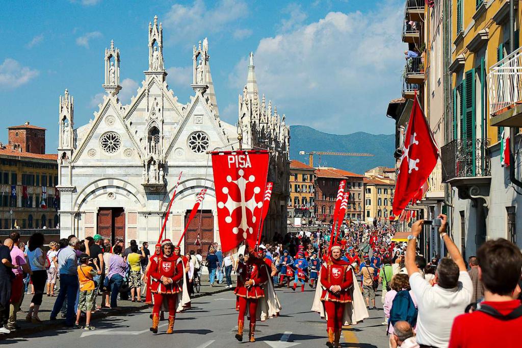 Пиза город в Италии фестиваль