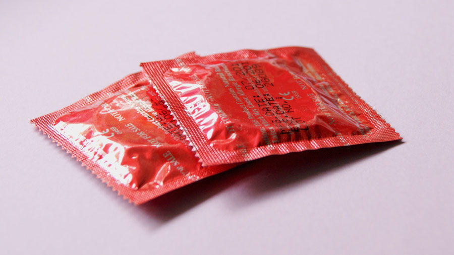 Презервативы для женщин: преимущества и недостатки, правила использования