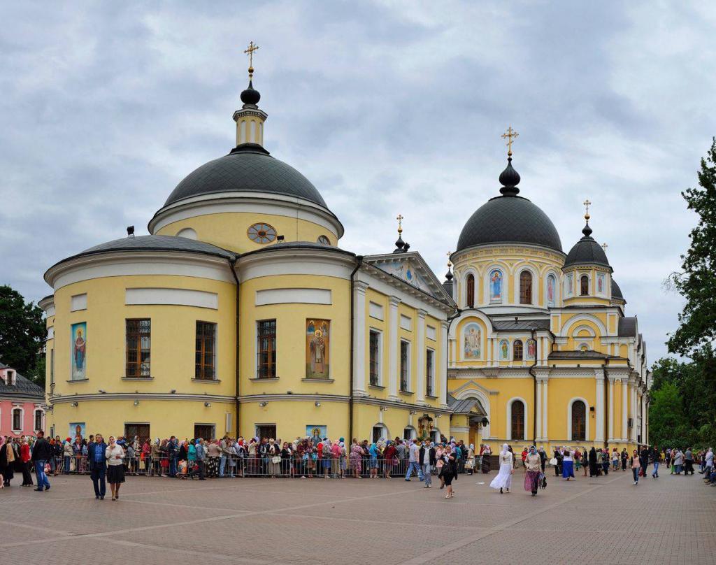 Покровский монастырь в Москве