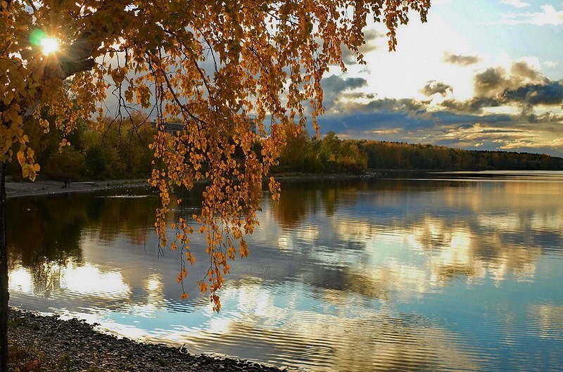озеро Иртяш осенью