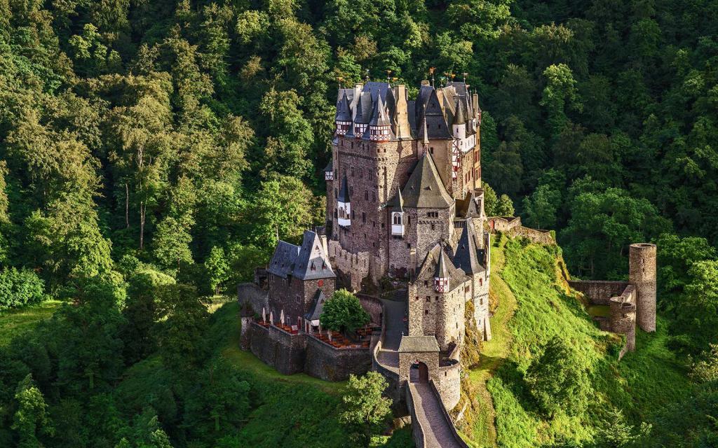 замок эльц германия
