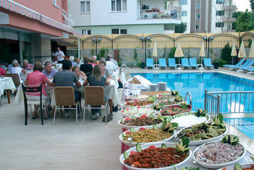 ужин в турецком отеле