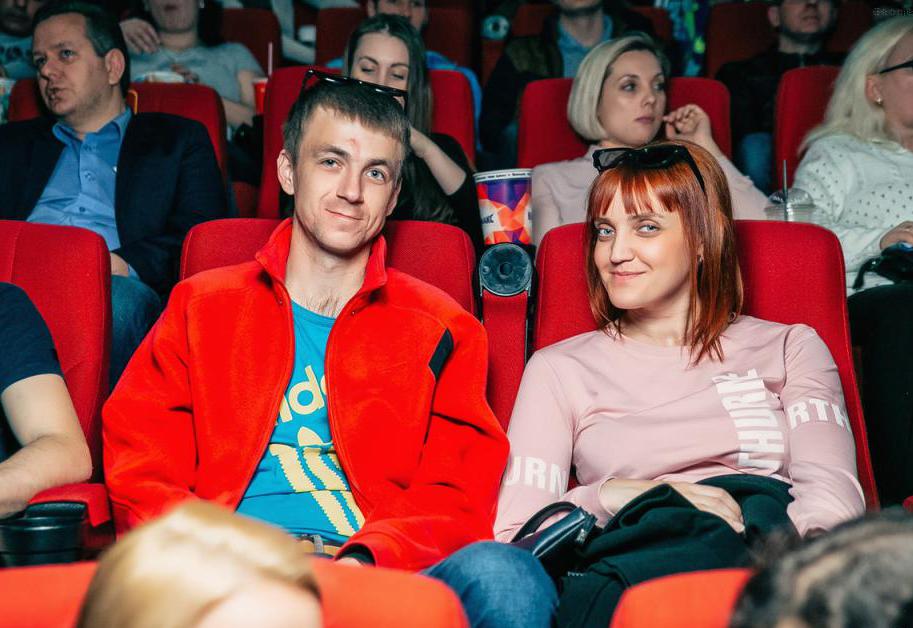 Кино - только повод)