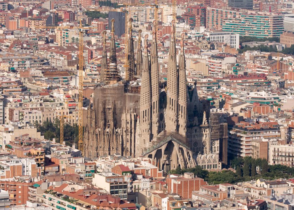 достопримечательности Барселоны фото с названиями