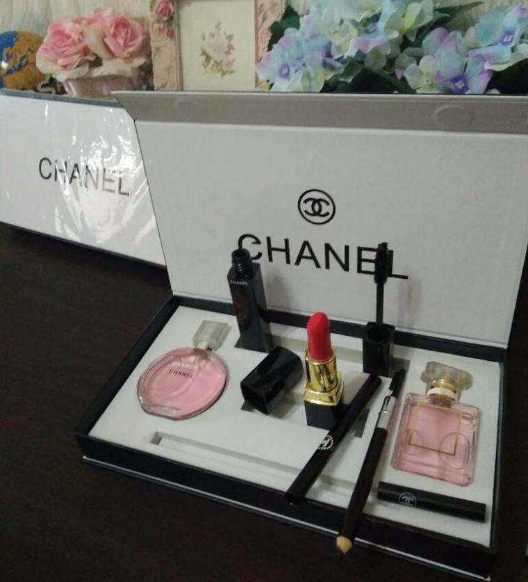Set Chanel