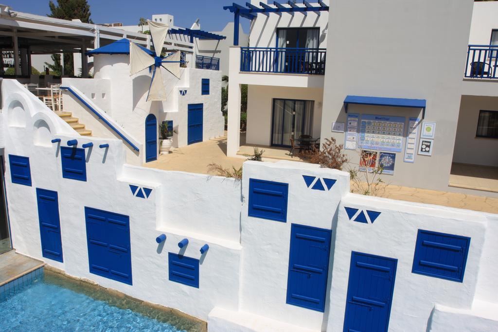 Callisto Holiday Village на Кипре