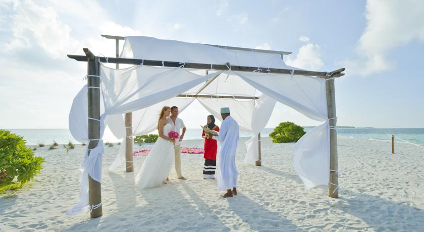 Свадьба в Holiday Island Resort 4*