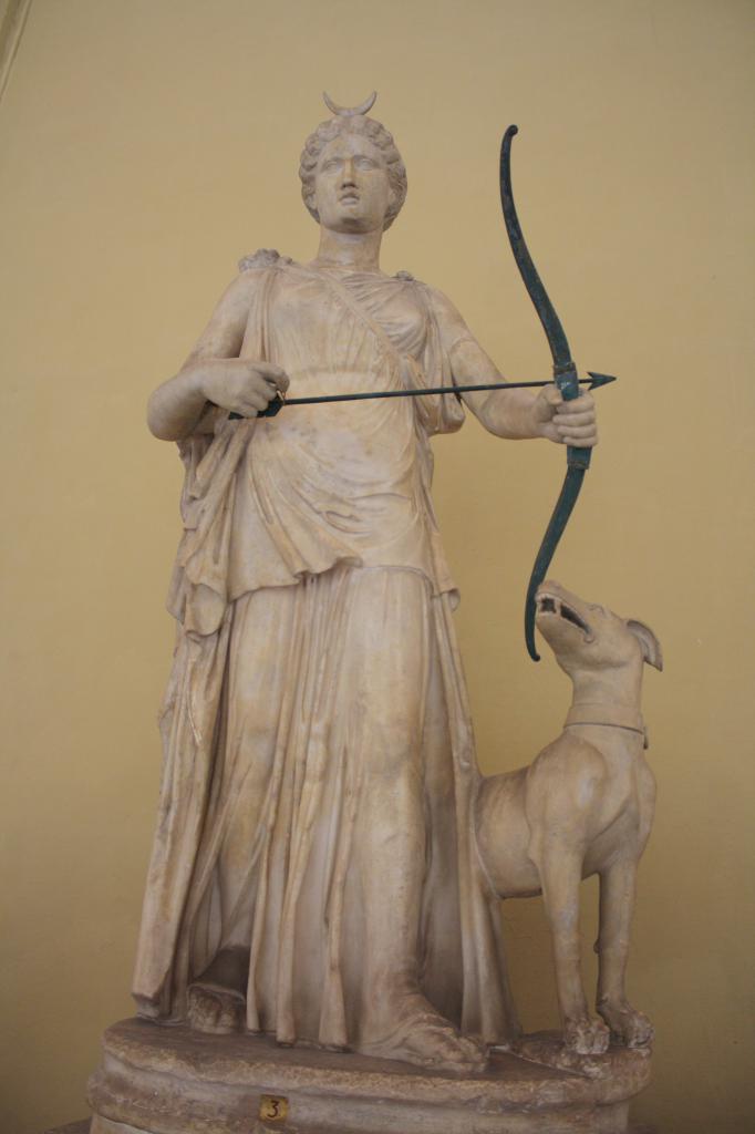 Статуя Артемиды