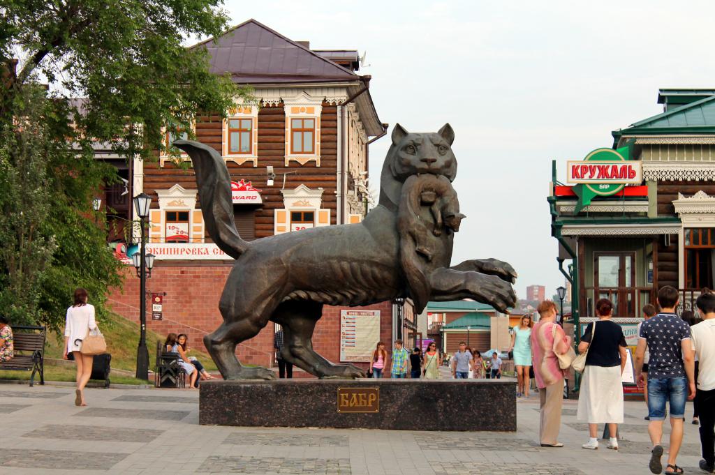 Скульптура бабра Иркутск