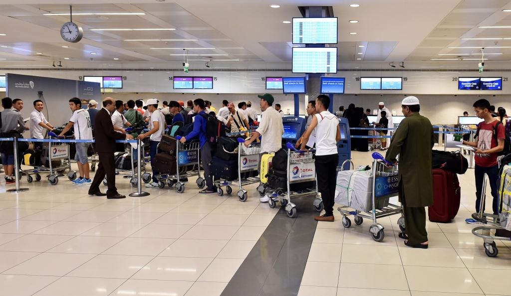 Регистрация на рейс в аэропорту Абу-Даби