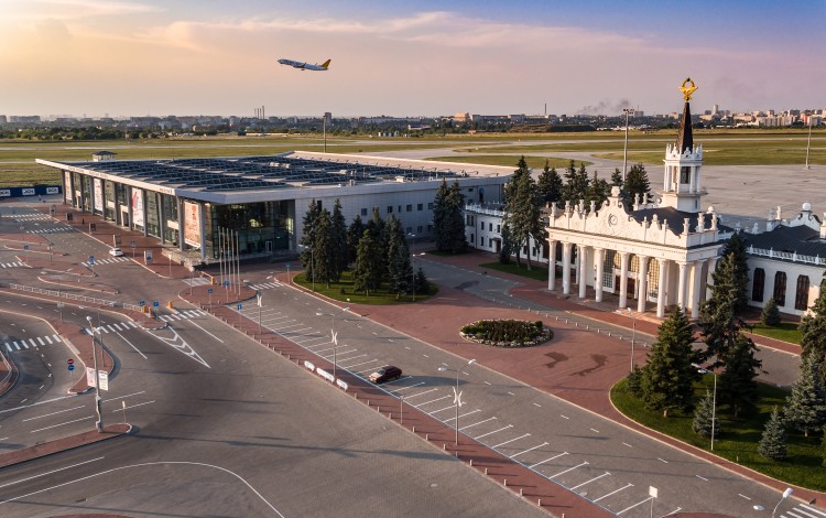 Табло аэропорта Харьков