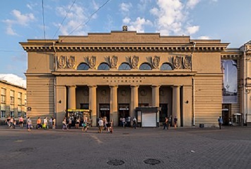 Станция метро Балтийская