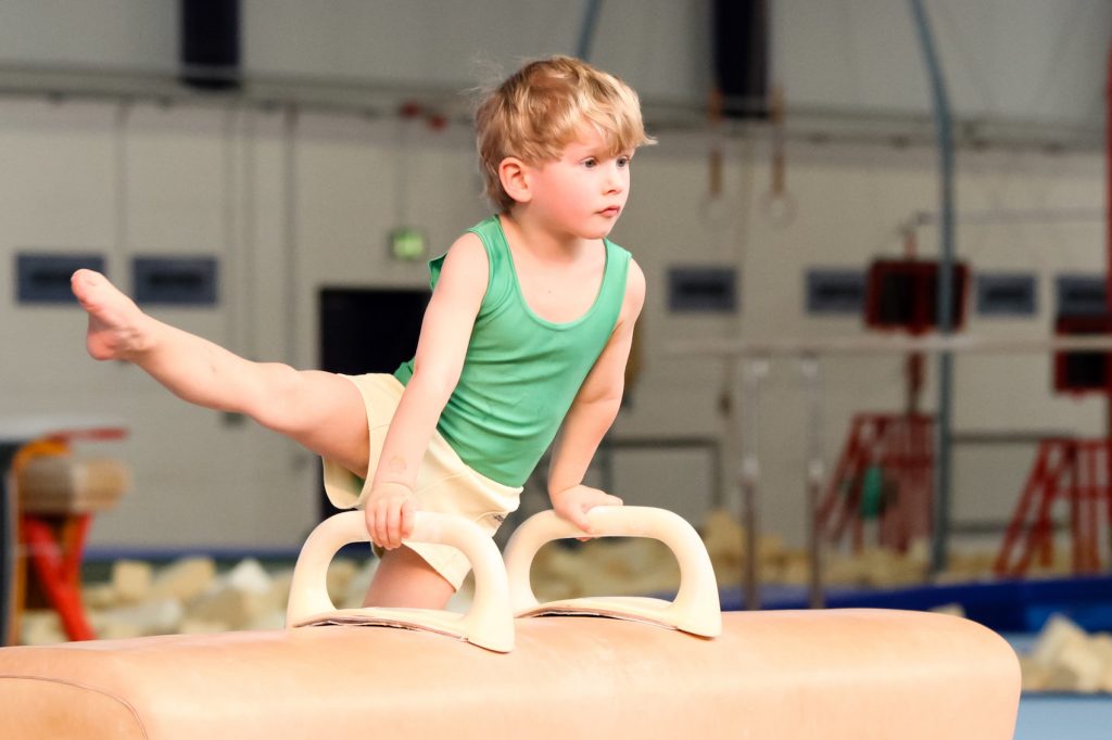 Спортивная гимнастика для детей