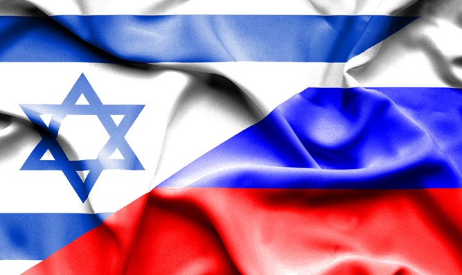 Флаги Израиля и России