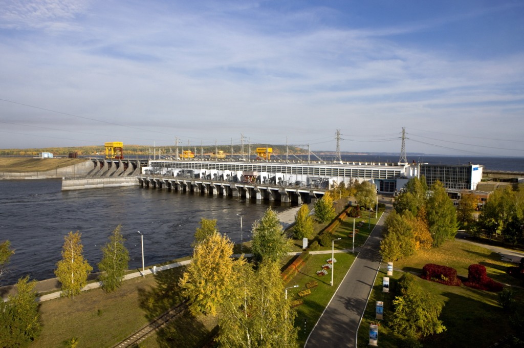 Плотина Воткинской ГЭС
