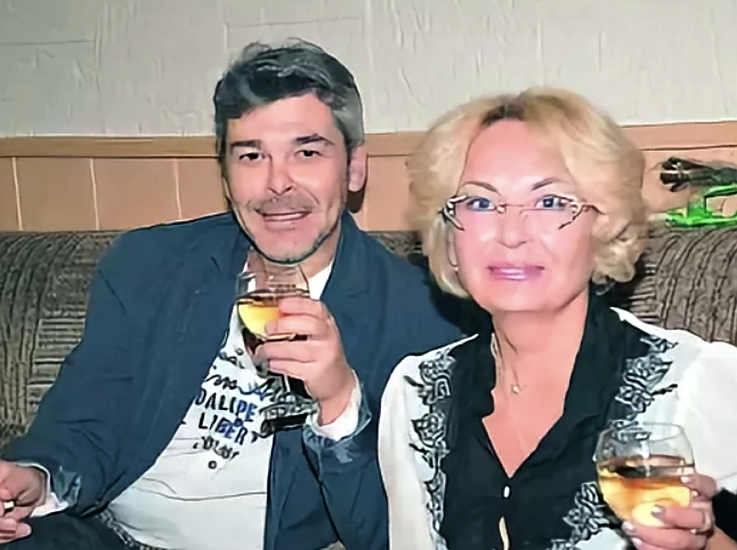 Алексей Никульников с женой Еленой Авакумовой