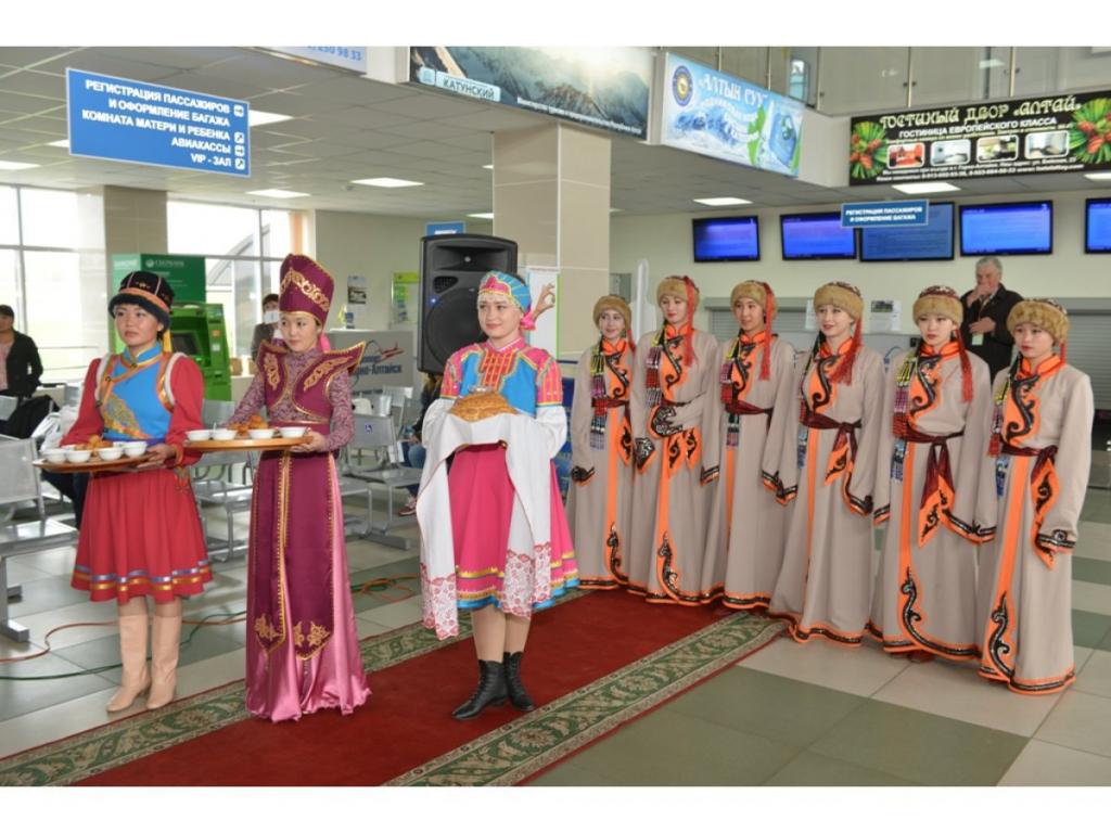 Горно- Алтайск открыт для новых авиарейсов. Аэровокзал.