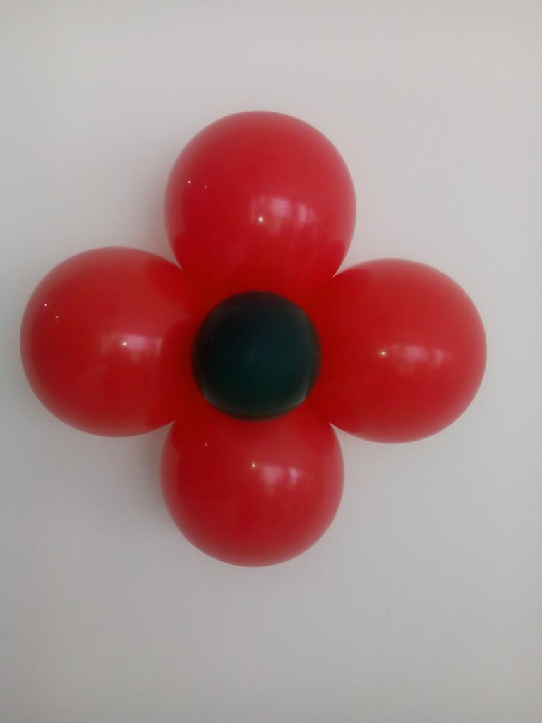 цветок из круглых шаров