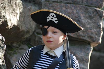 новогодний костюм пирата