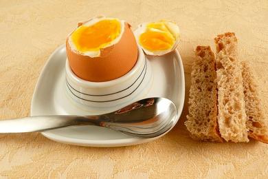 как готовить яйца всмятку