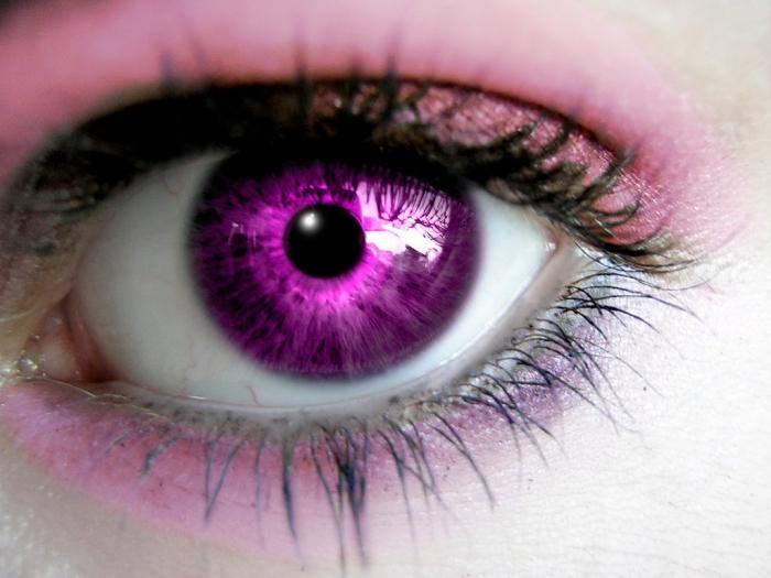 фиолетовый цвет глаз