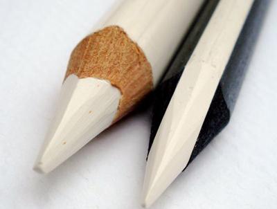 Белый карандаш в макияже. Зачем в рисовании нужен белый карандаш. Как выбрать белый карандаш для глаз