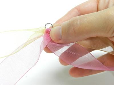 Плетение браслетов из ленточек