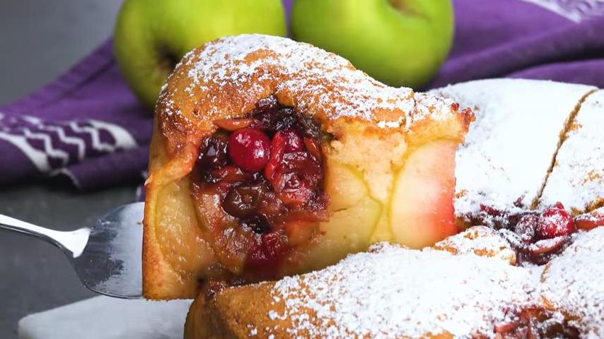 Булочки с яблоком и клюквой