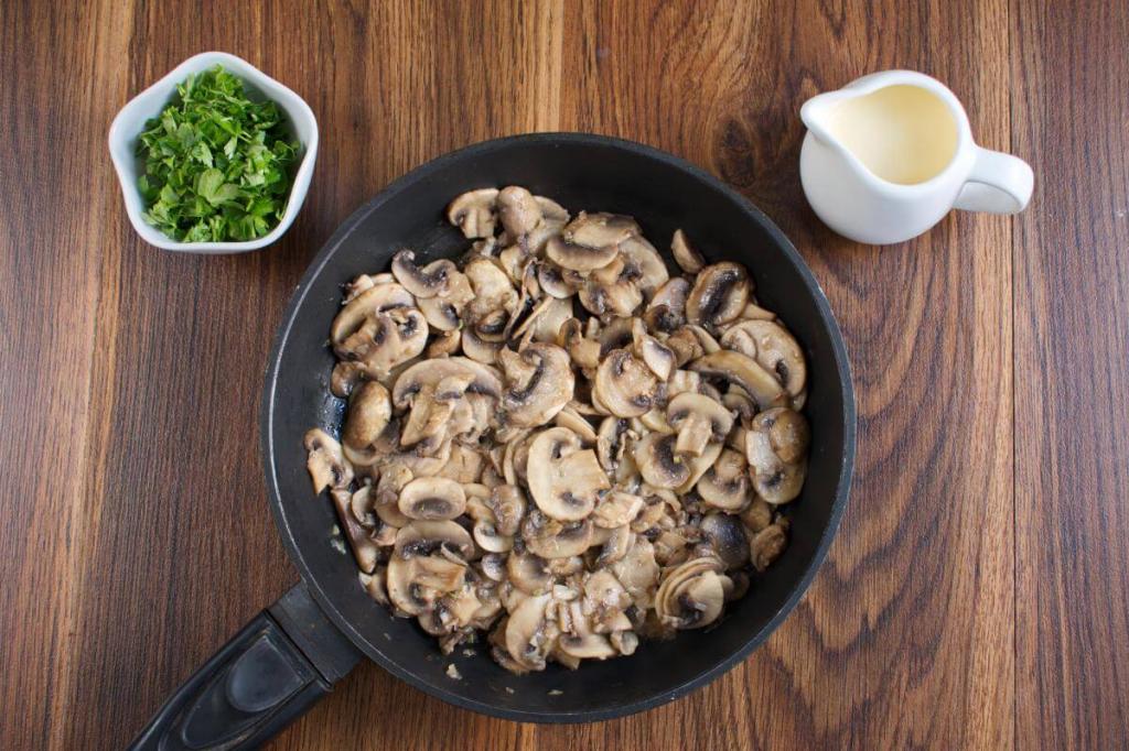 Можно ли готовить грибы. Как приготовить грибы Нури длинные. Гохан рецепт с грибами.