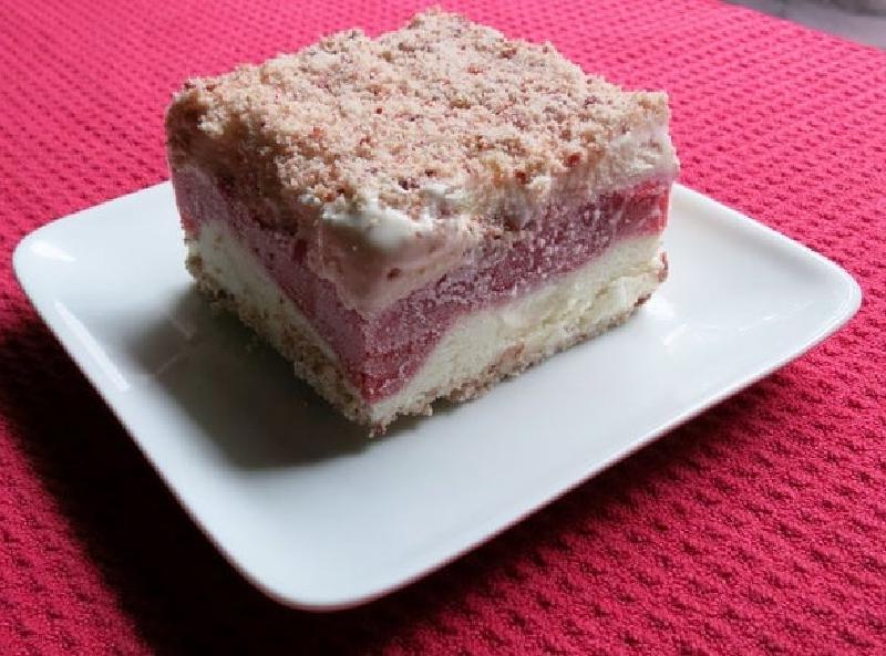 Торт клубничное мороженое