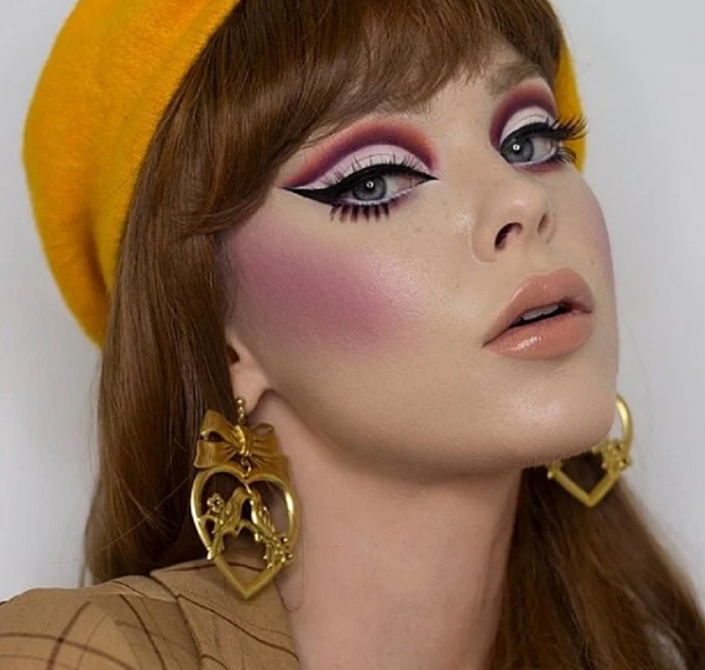 Twiggy makeup