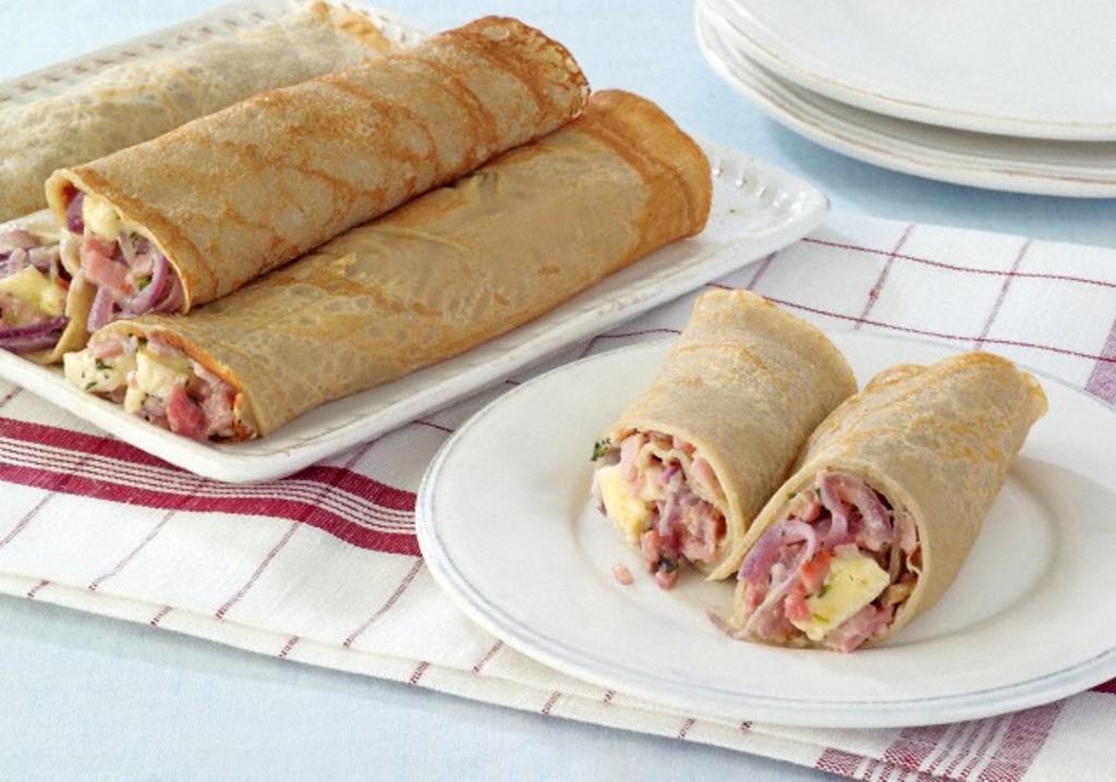 Блинчики с сырной начинкой