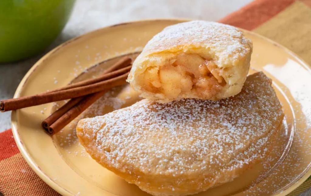 Десерт яблоки с корицей Тесто