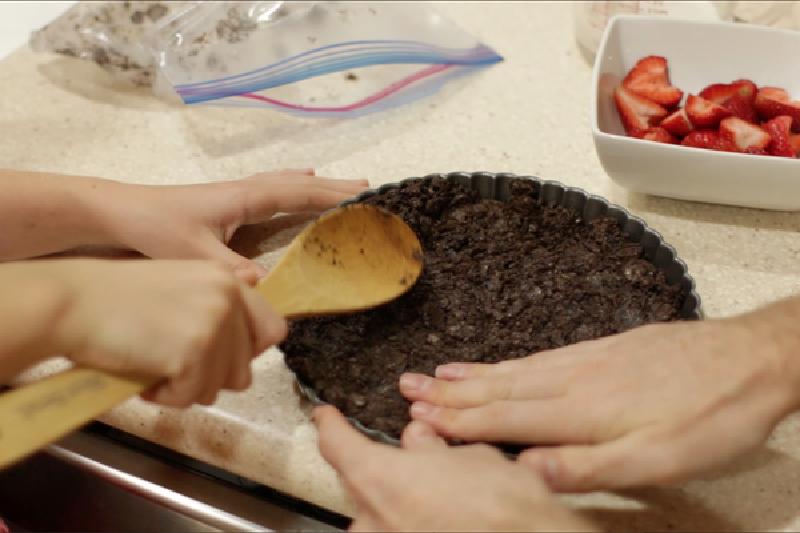 безглютеновый пирог с клубникой. Смотреть фото безглютеновый пирог с клубникой. Смотреть картинку безглютеновый пирог с клубникой. Картинка про безглютеновый пирог с клубникой. Фото безглютеновый пирог с клубникой