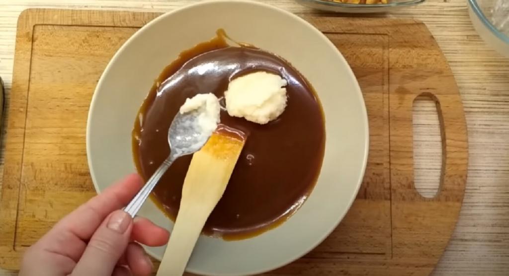 карамельный торт без выпечки с арахисом и печеньем рецепт. Смотреть фото карамельный торт без выпечки с арахисом и печеньем рецепт. Смотреть картинку карамельный торт без выпечки с арахисом и печеньем рецепт. Картинка про карамельный торт без выпечки с арахисом и печеньем рецепт. Фото карамельный торт без выпечки с арахисом и печеньем рецепт