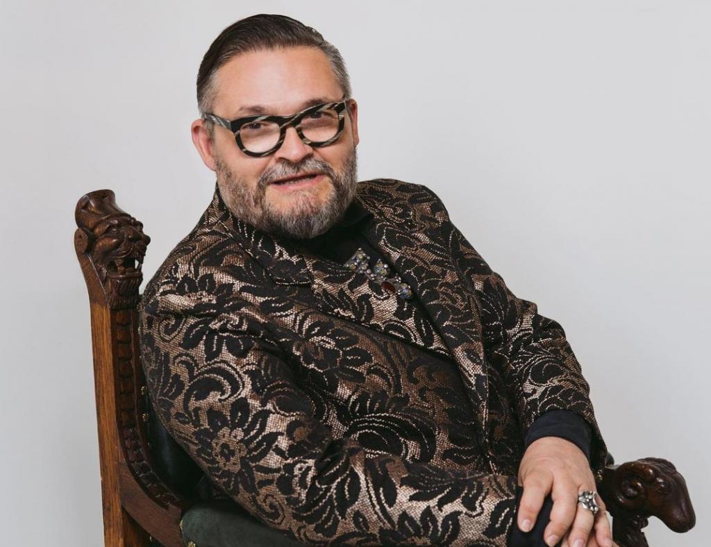 Модельер васильев