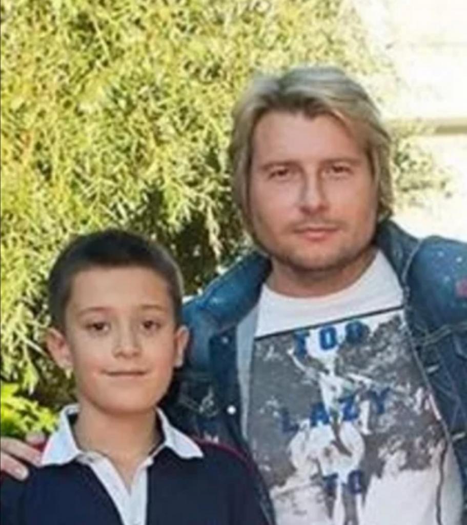 в каком году у баскова родился сын. 2261431. в каком году у баскова родился сын фото. в каком году у баскова родился сын-2261431. картинка в каком году у баскова родился сын. картинка 2261431. Мало кто помнит, что у Николая однажды был опыт семейной жизни и есть ребёнок от этого брака, который через три года, между прочим, станет совершеннолетним. Где же мальчик и почему отец с ним не общается?