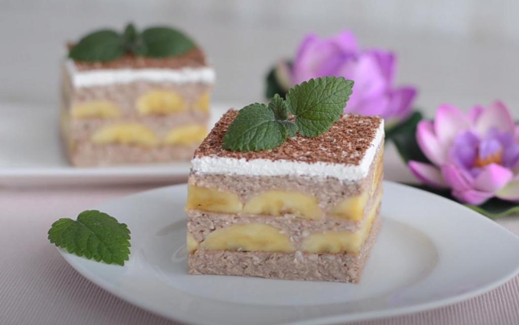 Рисовый десерт с кокосовым кремом