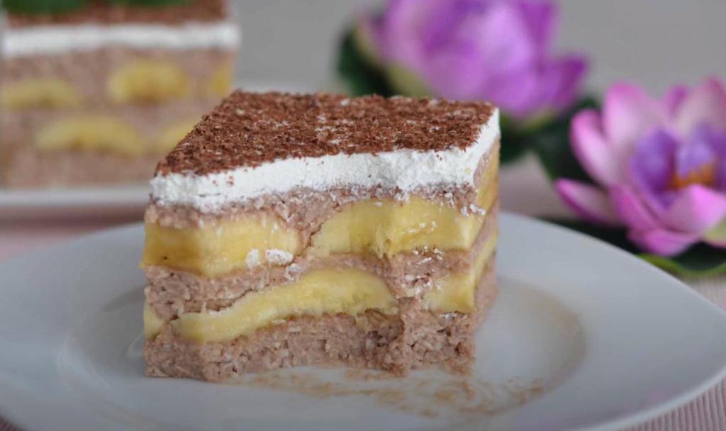 Рисовый десерт с кокосовым кремом
