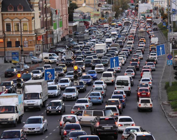 Все пары делают это в пробках 