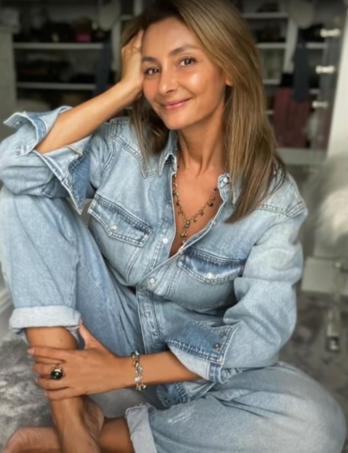 Джинсовая куртка женская с чем носить женщинам после 40 лет. Смотреть фото Джинсовая куртка женская с чем носить женщинам после 40 лет. Смотреть картинку Джинсовая куртка женская с чем носить женщинам после 40 лет. Картинка про Джинсовая куртка женская с чем носить женщинам после 40 лет. Фото Джинсовая куртка женская с чем носить женщинам после 40 лет