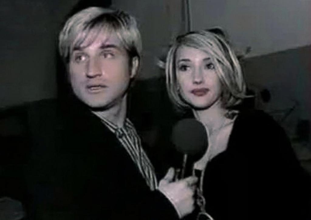 Лере Кудрявцевой 50 лет: вспоминаем творческий путь звезды с фотографиями