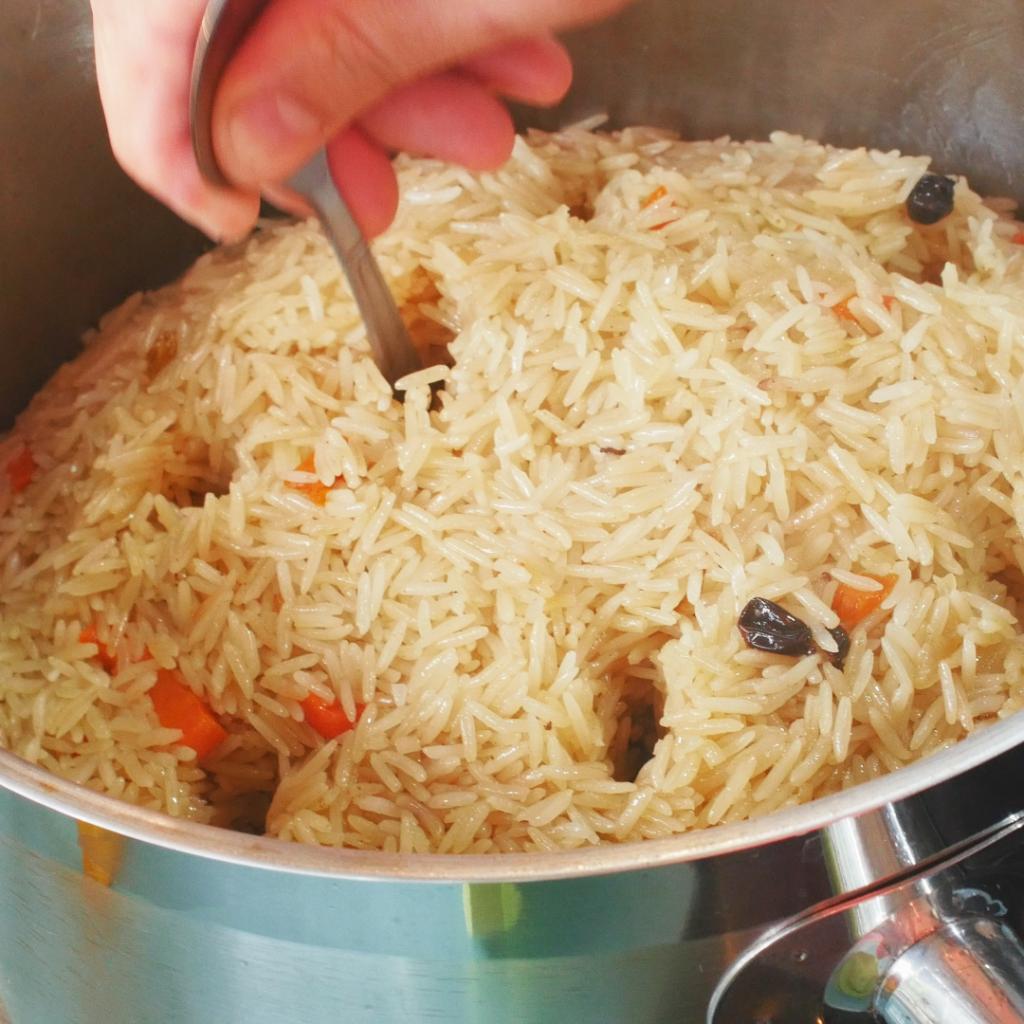 Пересолила плов