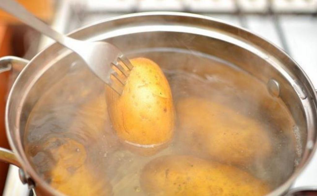 Можно ли картошку оставить в воде