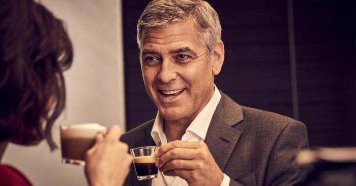 Актер Джордж Клуни снимается не только в кино, но еще и в рекламе